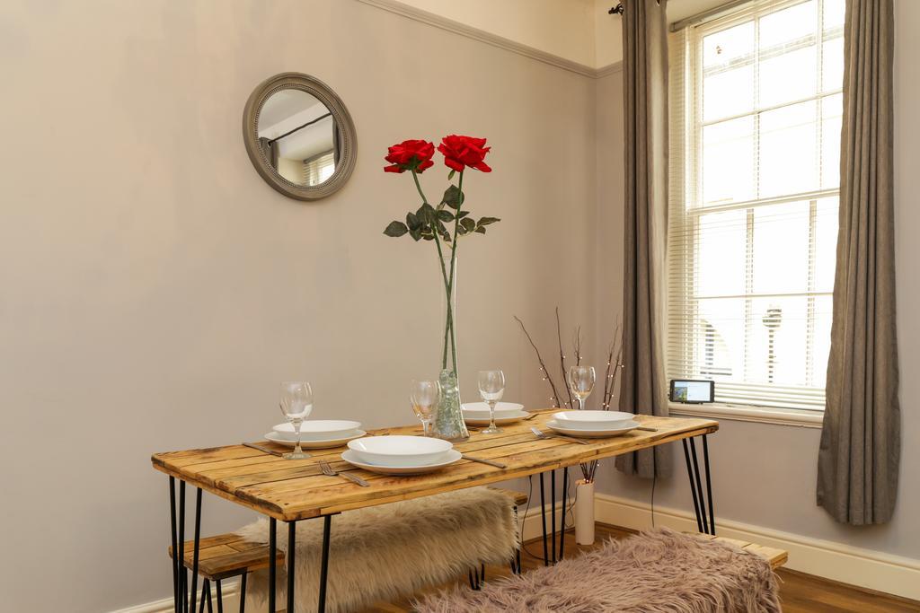 The Abberley Apartment - Stay Worcestershire Екстер'єр фото